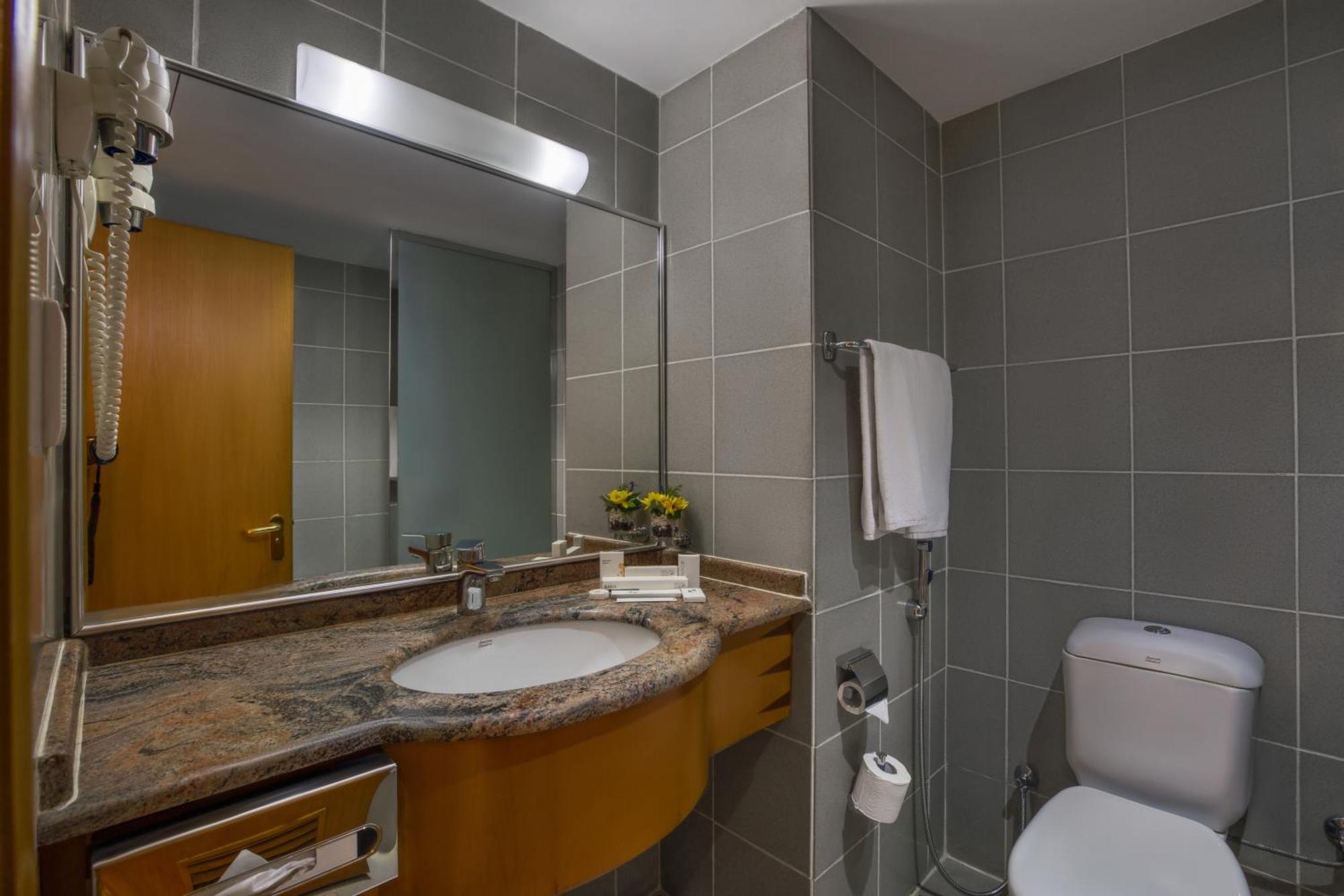 Hotel Swiss-belinn 3*